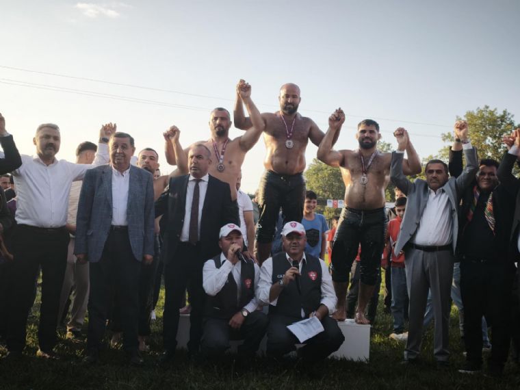 Samsun 76. Asarcık Yağlı Güreşleri Katılım Sağladık. 